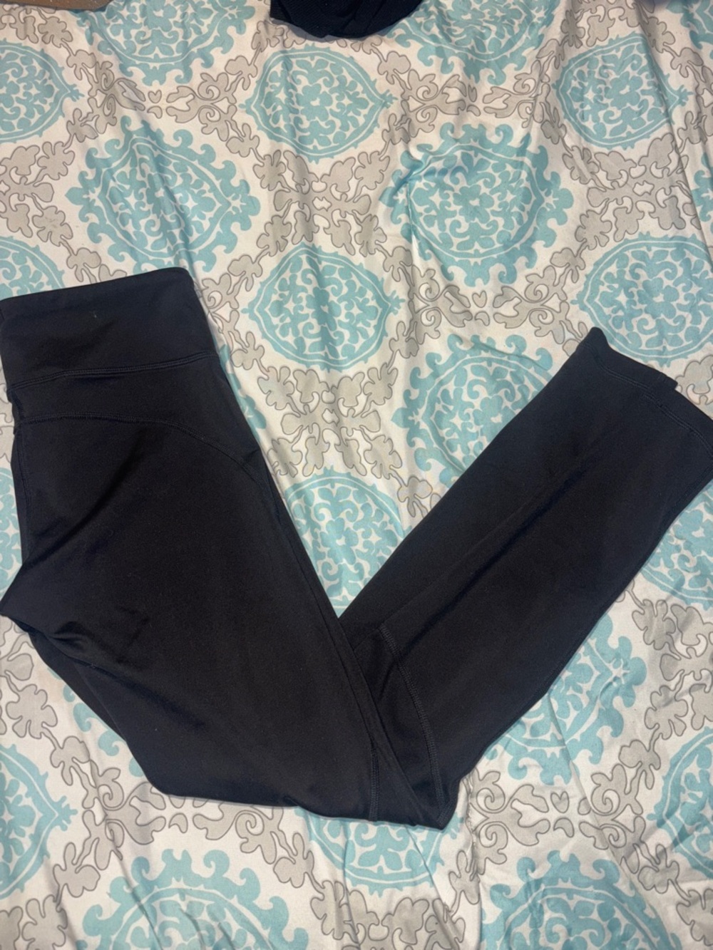 L. L Bean leggings